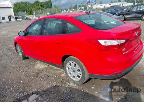 2012 Ford Focus Se из США, поврежденный, VIN 1FAHP3F25CL477153